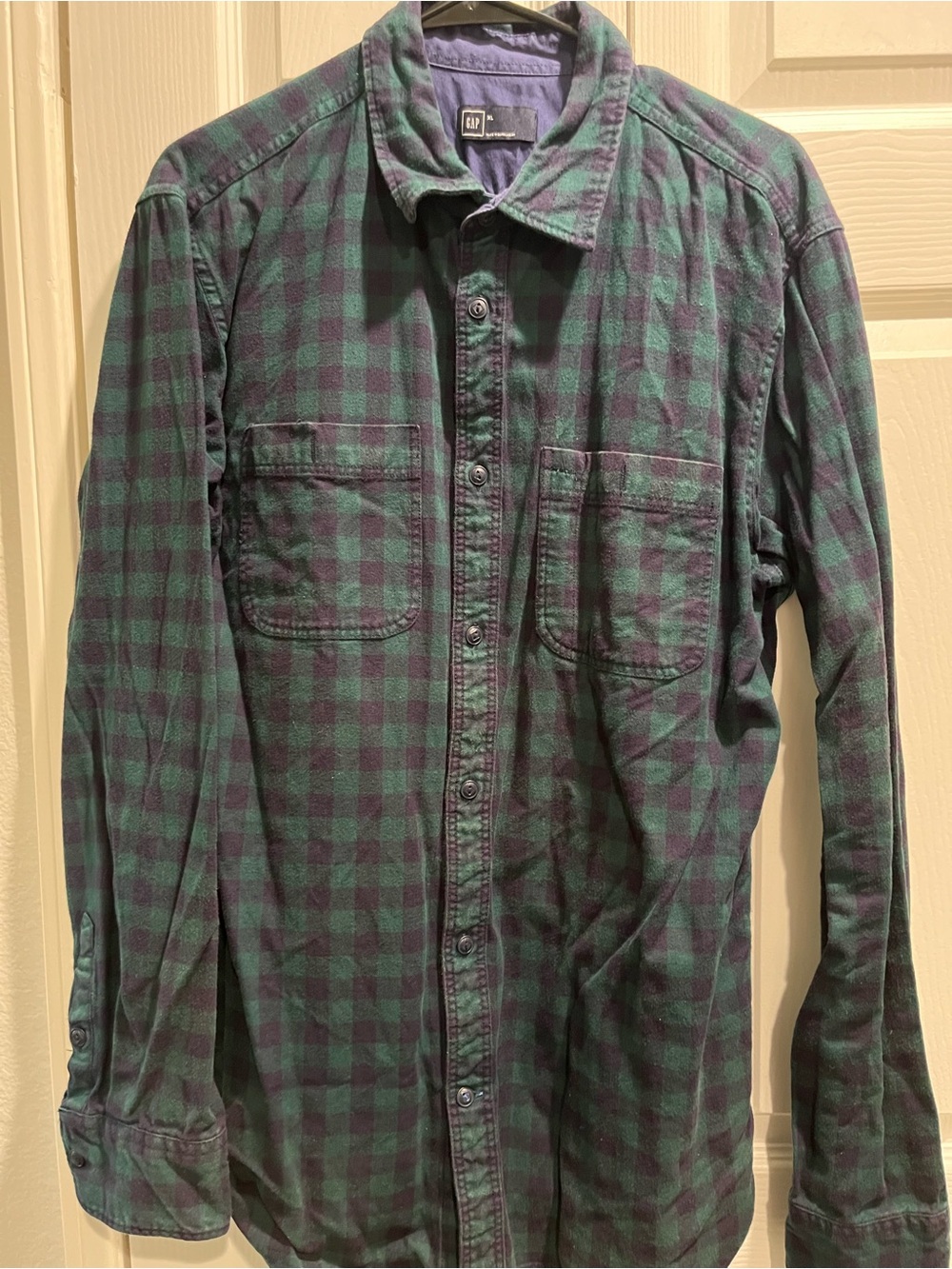 Gap Men's Green & Blue Plaid Button-Down Shirt